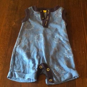 Newborn sleeveless romper